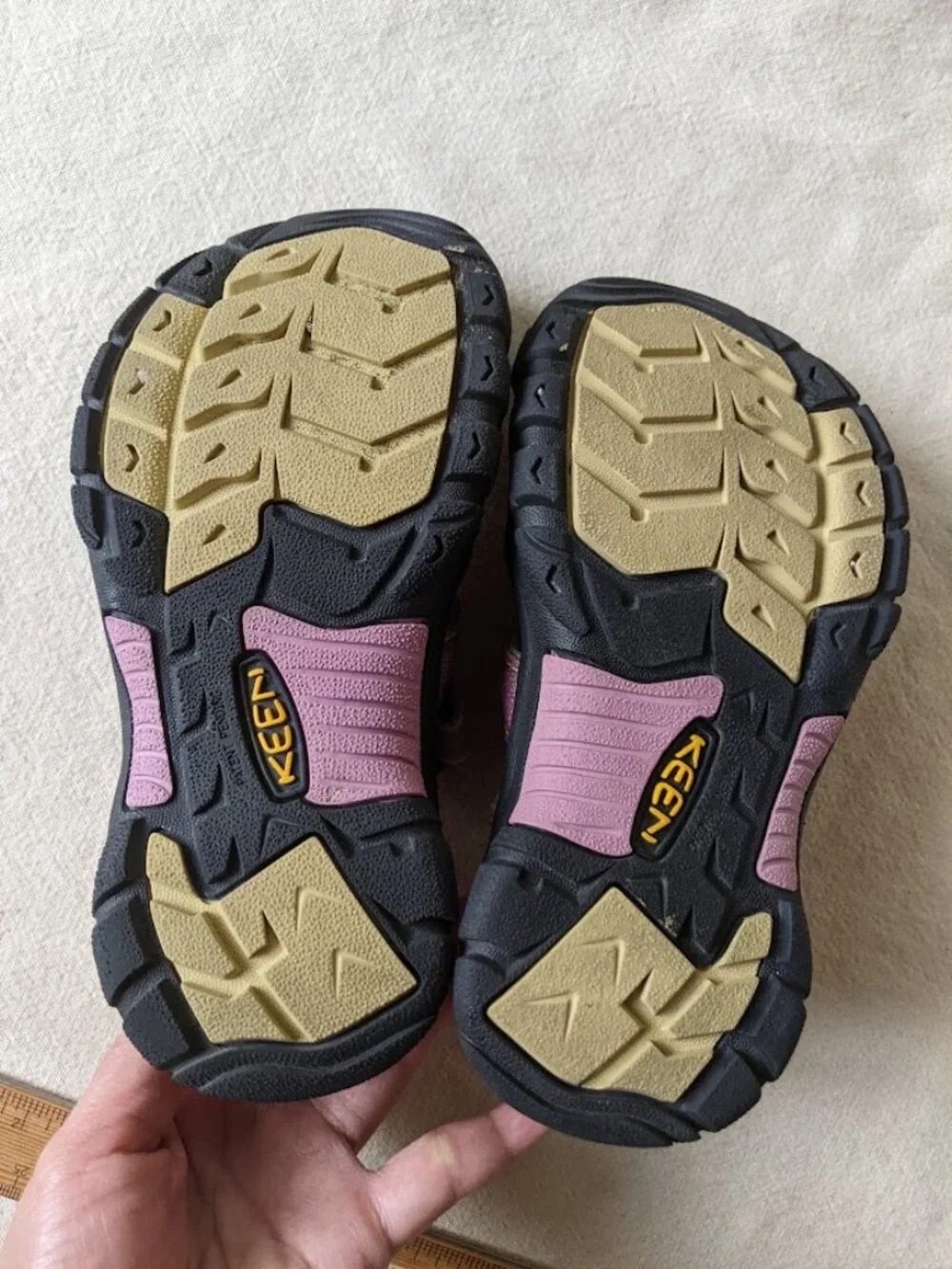 Keen Newport H2 Pink Beach Sport Sandals Water Shoes Toddler Kids Size 13
